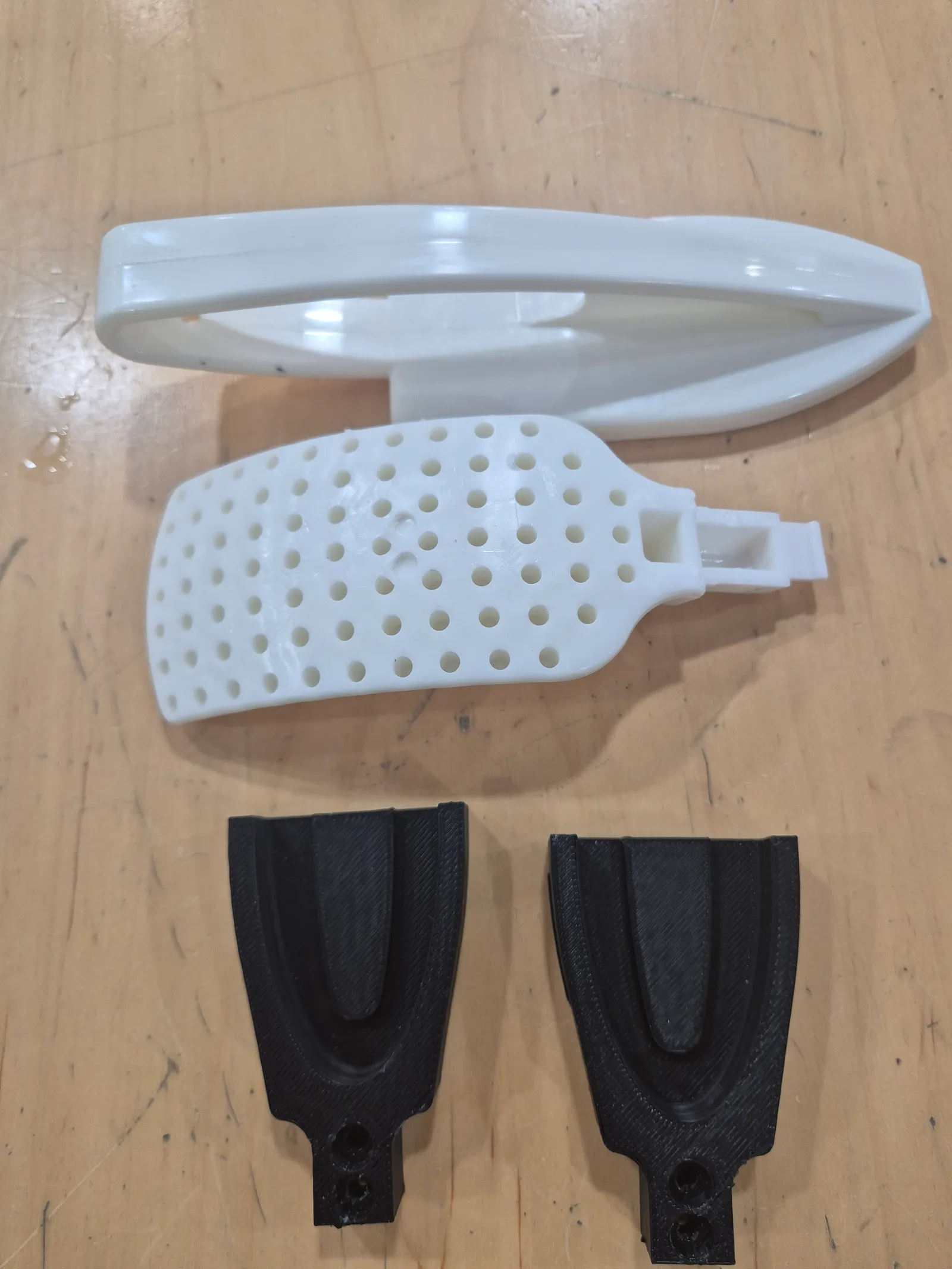 운동화 청소솔 생산JIG — FDM ABS 3D프린팅 출력물